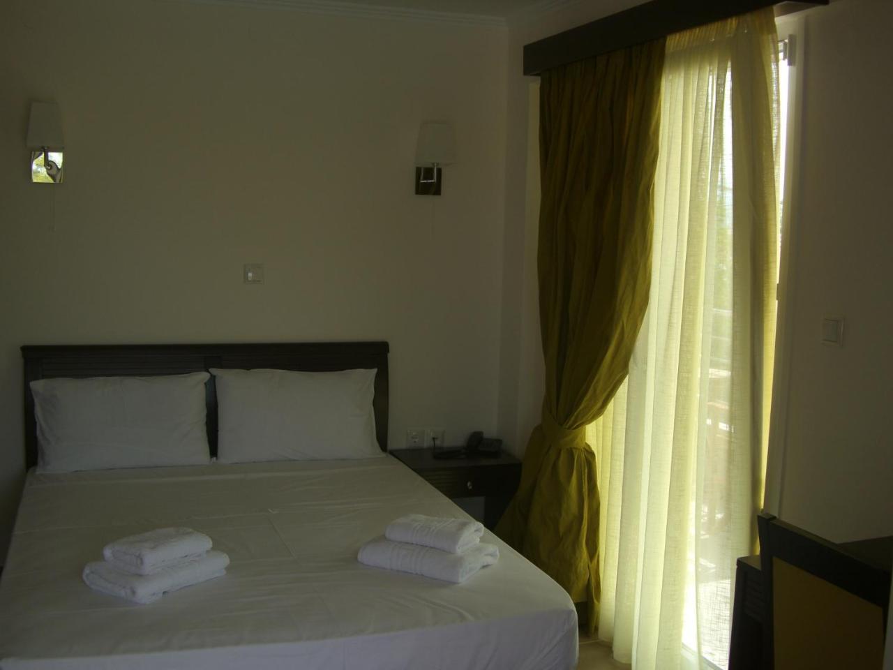Hotel Ammos Bay Ammoudia Zimmer foto